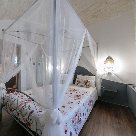 Opera B&B Locorotondo Bagian luar foto